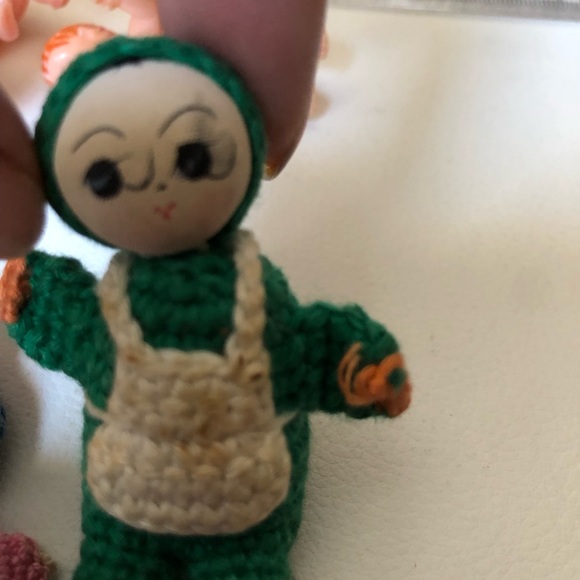 Lot of Vintage Dolls Hong Kong & Hand Made & more - Picture 7 of 16